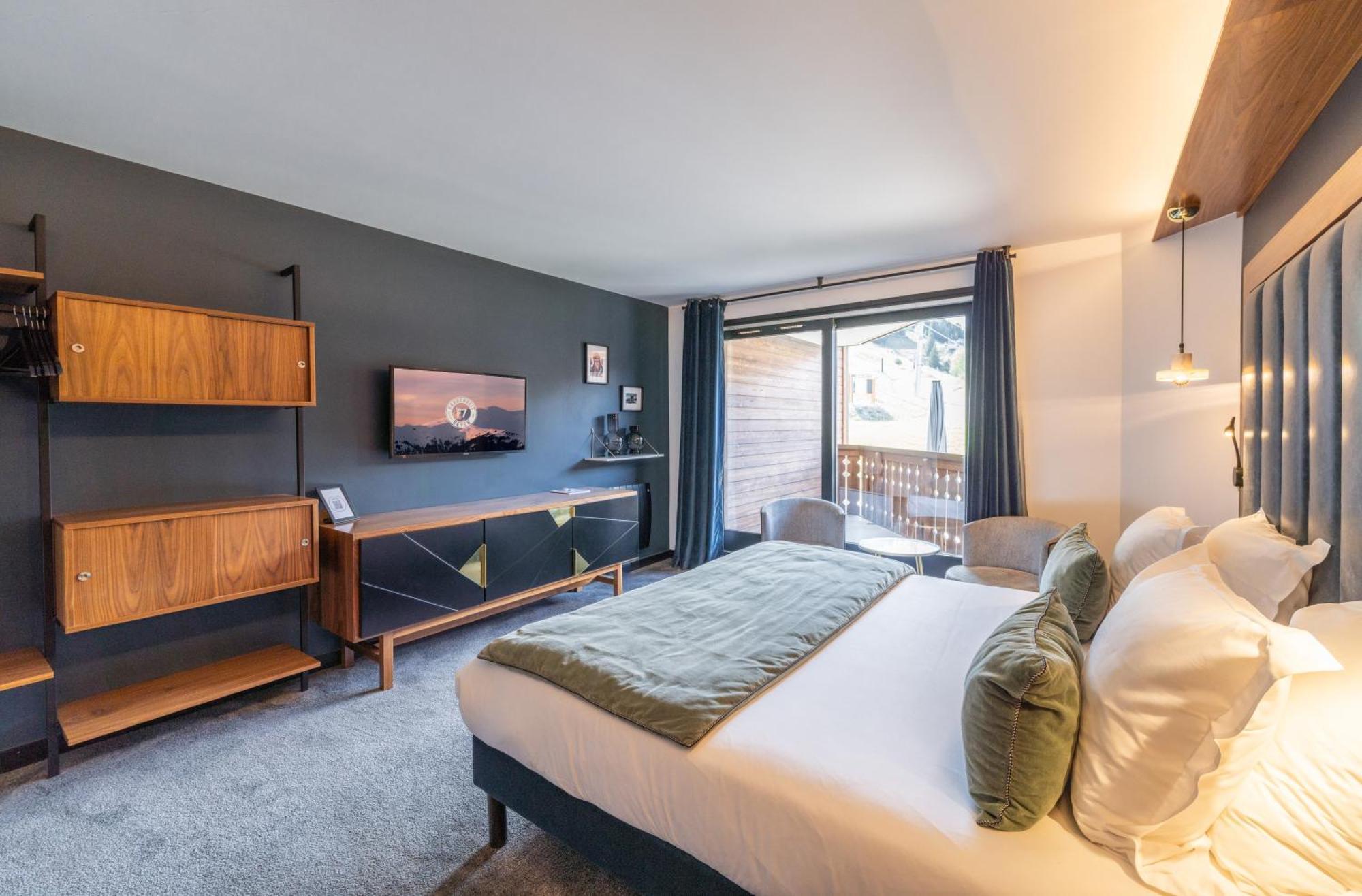 Hotel Fahrenheit Seven Courchevel Exteriér fotografie
