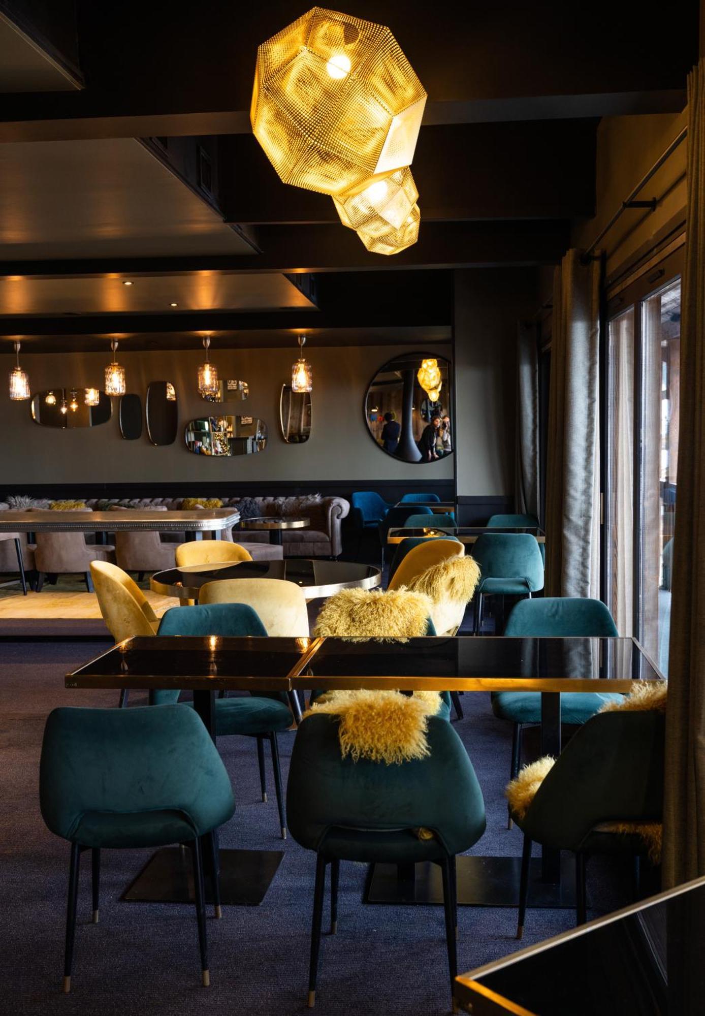 Hotel Fahrenheit Seven Courchevel Exteriér fotografie